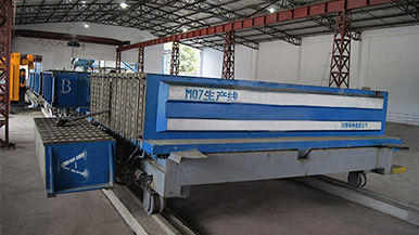 隔墻板成型機(jī)械-按需定制專(zhuān)業(yè)隔墻板生產(chǎn)設(shè)備-低成本高收益