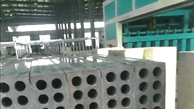 水泥發泡輕質墻板生產設備-新型墻板設備-鄭州瑪納自主研發