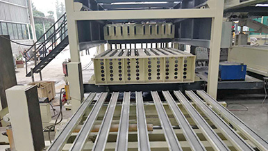 裝配式建筑石膏條板設(shè)備-新型石膏基輕型板材生產(chǎn)線-生產(chǎn)石膏墻板的專用設(shè)備 裝配式建筑石膏條板設(shè)備-新型石膏基輕型板材生產(chǎn)線-生產(chǎn)石膏墻板的專用設(shè)備