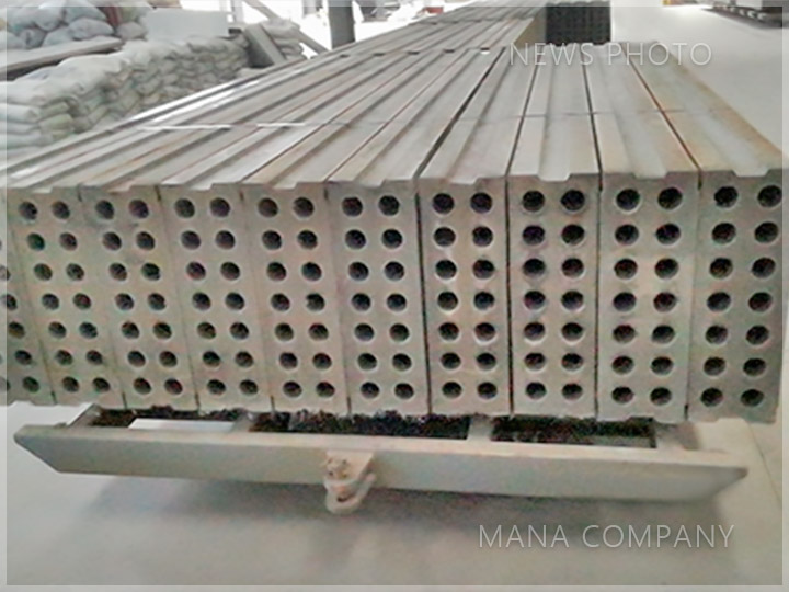 1636016034312407.jpg 板材出爐01.jpg