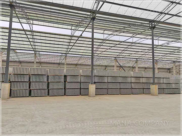 1644397421161337.jpg 客戶石膏墻板線-現場-石膏板材05.jpg